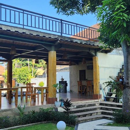 Dalia Budget Hotel Senggigi Exteriér fotografie