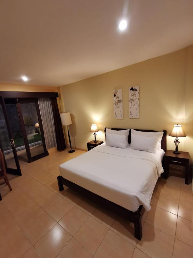 Dalia Budget Hotel Senggigi Exteriér fotografie