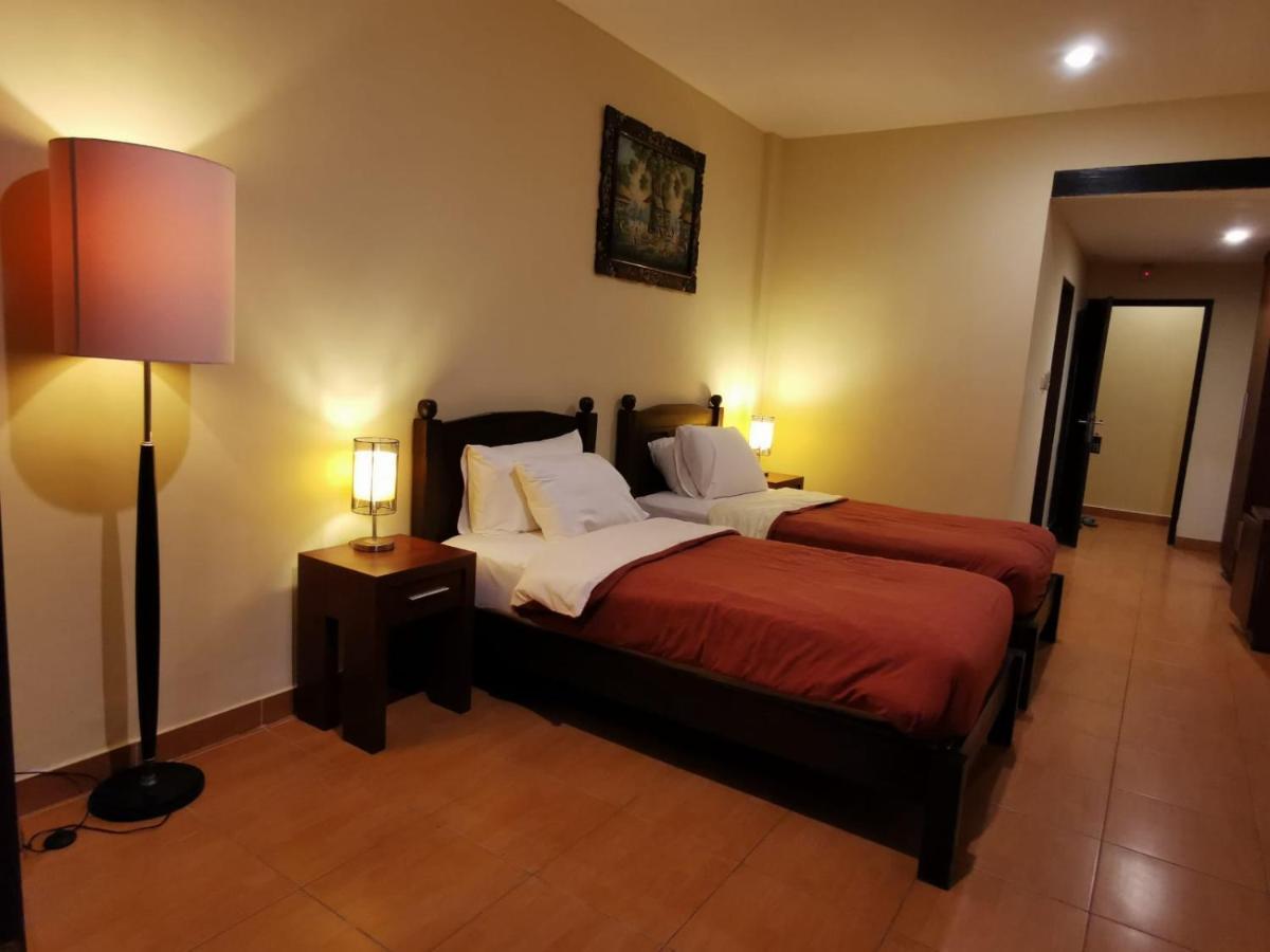 Dalia Budget Hotel Senggigi Exteriér fotografie